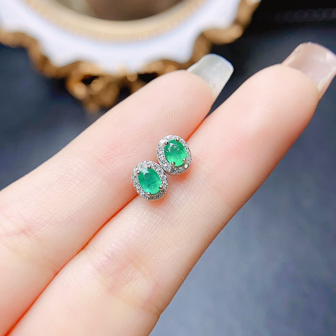Natural Emerald Stud Earrings S925 Silver Inlaid Main Stone