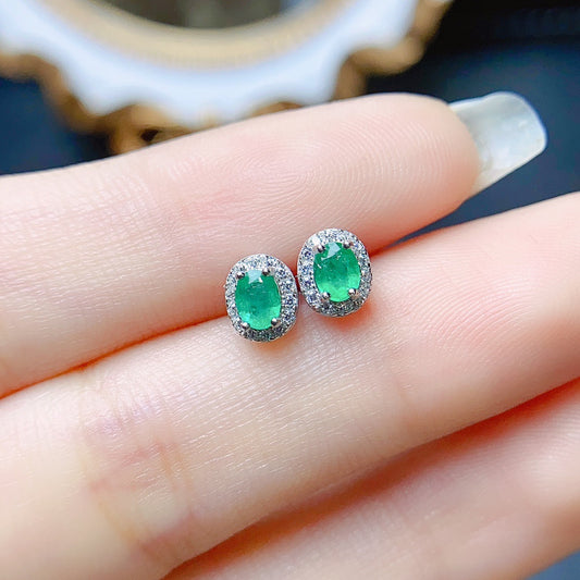 Natural Emerald Stud Earrings S925 Silver Inlaid Main Stone