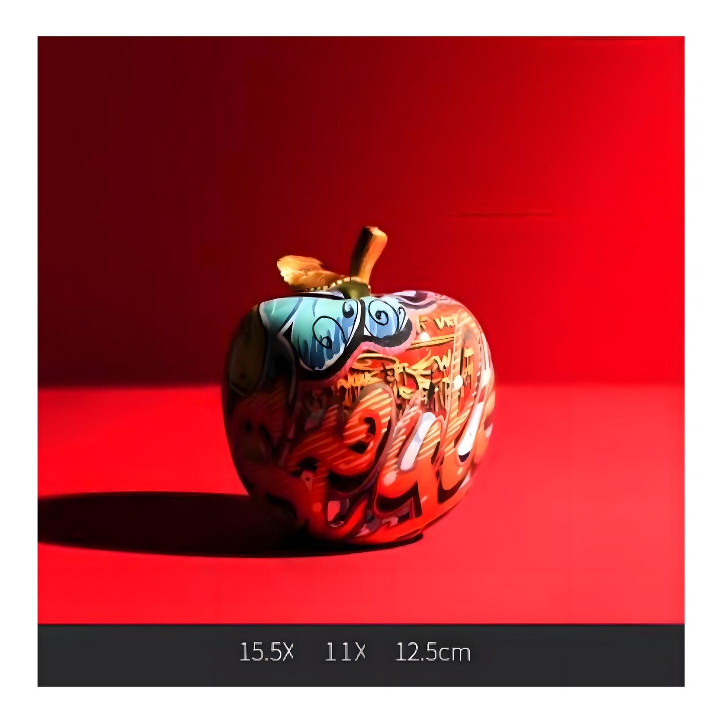 Synthetic resin ornaments